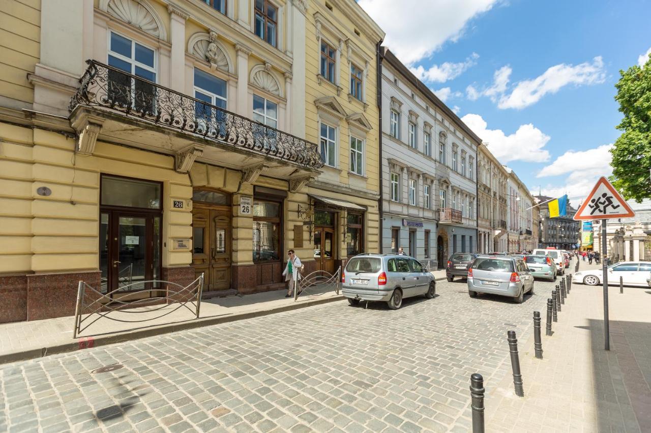 Квартира В Центрі Подобово На Вулиці Коперника 26 Біля Палацу Мистецтв Lviv Exteriör bild